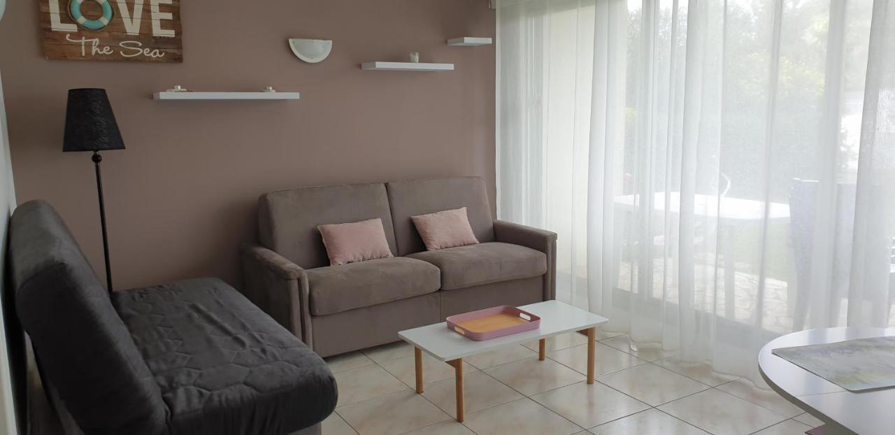 Appartamento Studio proche école de voile et plage Saint-Georges-de-Didonne Esterno foto